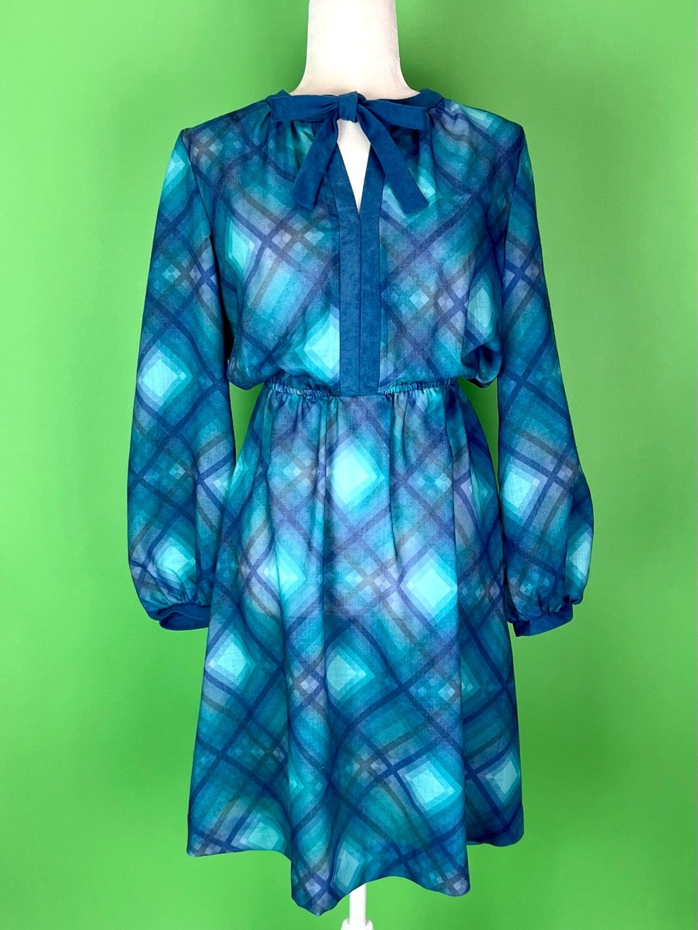 Vintage 70s Mod Blue Ombre Plaid Dress with Bow Size S/M